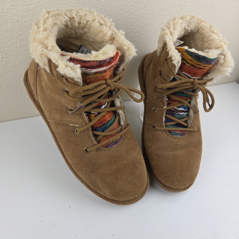 Bearpaw Youth Size 5 Aztec 2198Y Marie Suede Sheepskin Footbed Wool Blend Lining